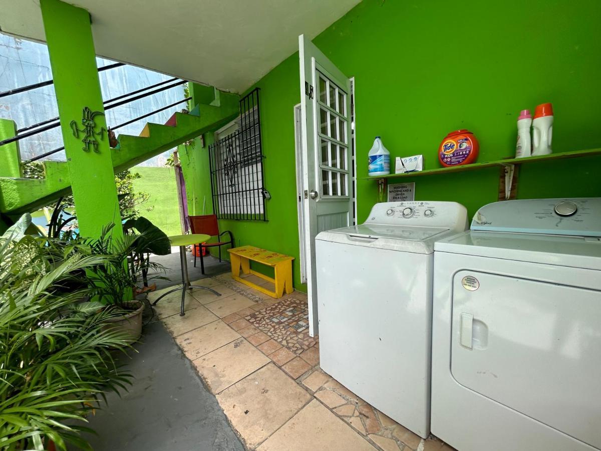 Vieques Good Vibe Guest House Екстер'єр фото